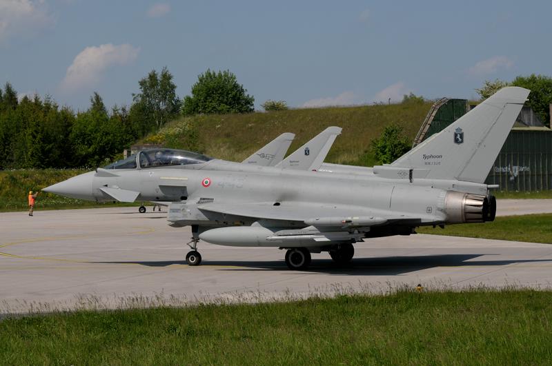 comp_pic24 by Jens Schymura.jpg - Six Italian Air Force Eurofighters were deployed to Laage for JAWTEX. They came from 4°, 36° and 37° Stormo with two EF-2000 of each